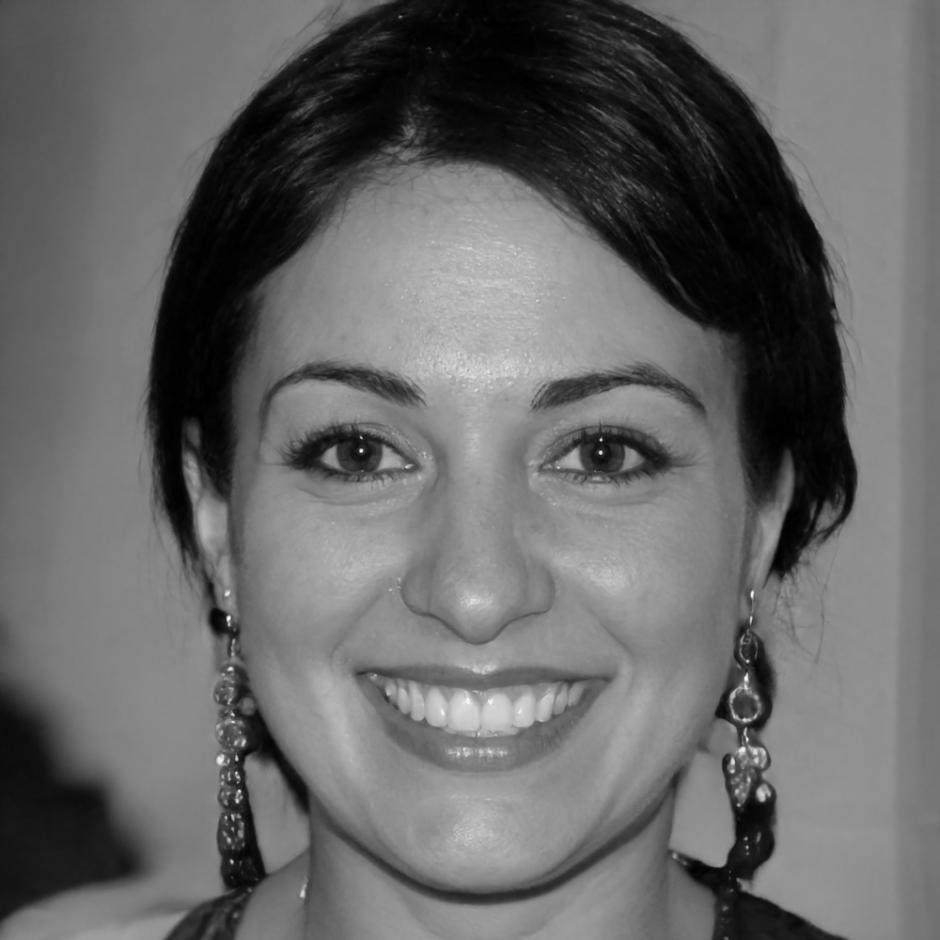 Elena Bozhkova, Financial Modeling Specialist